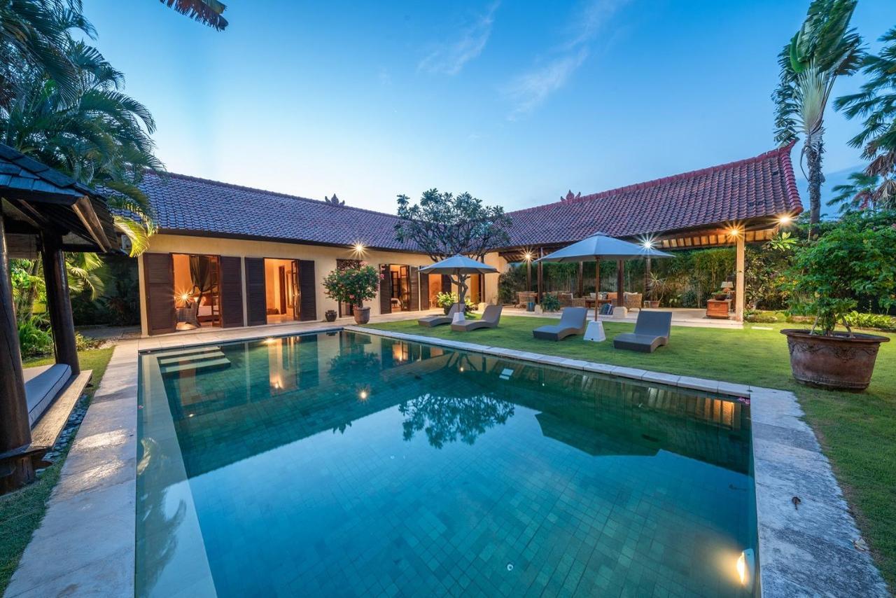 Rumi Villas Семиняк Екстериор снимка