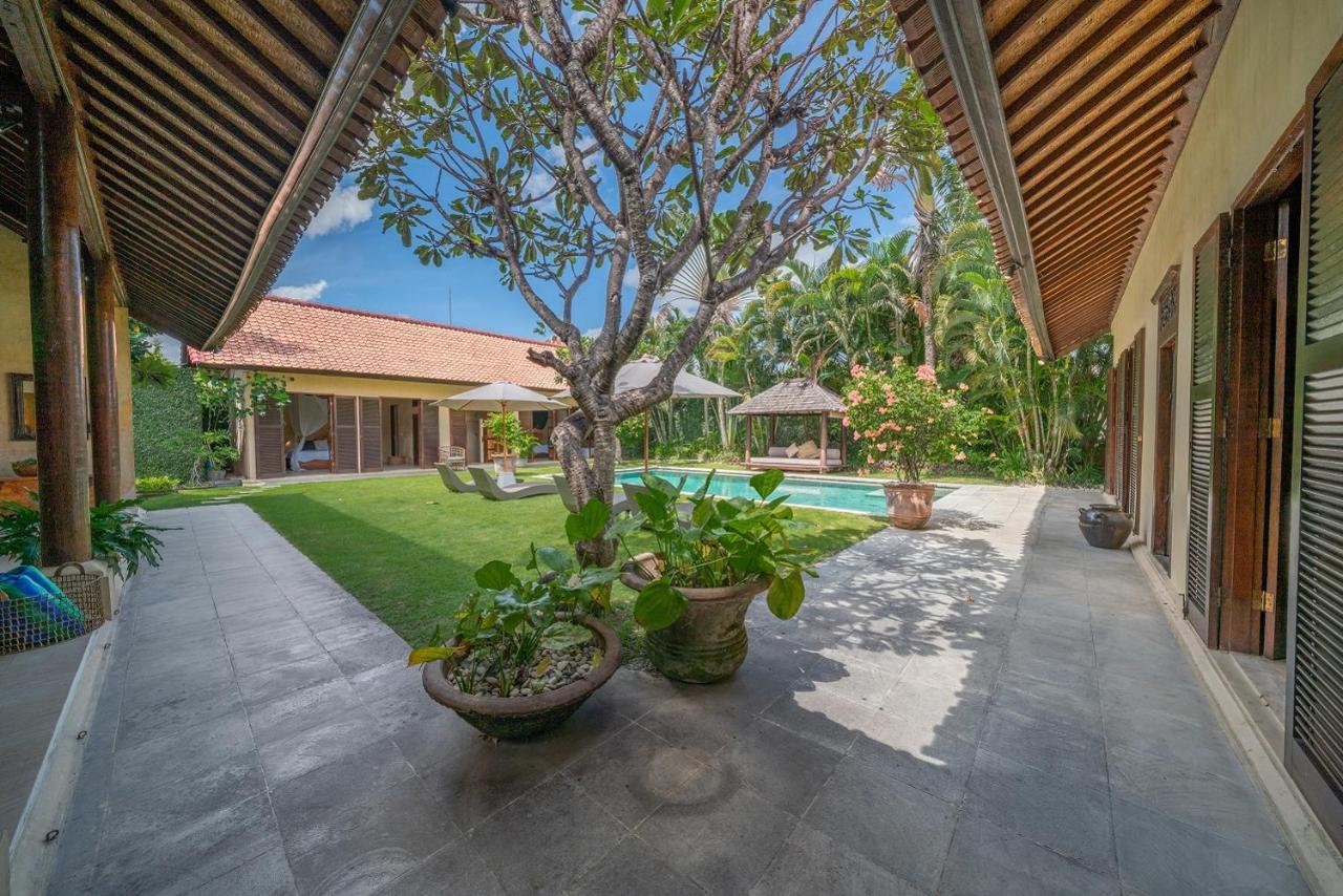 Rumi Villas Семиняк Екстериор снимка