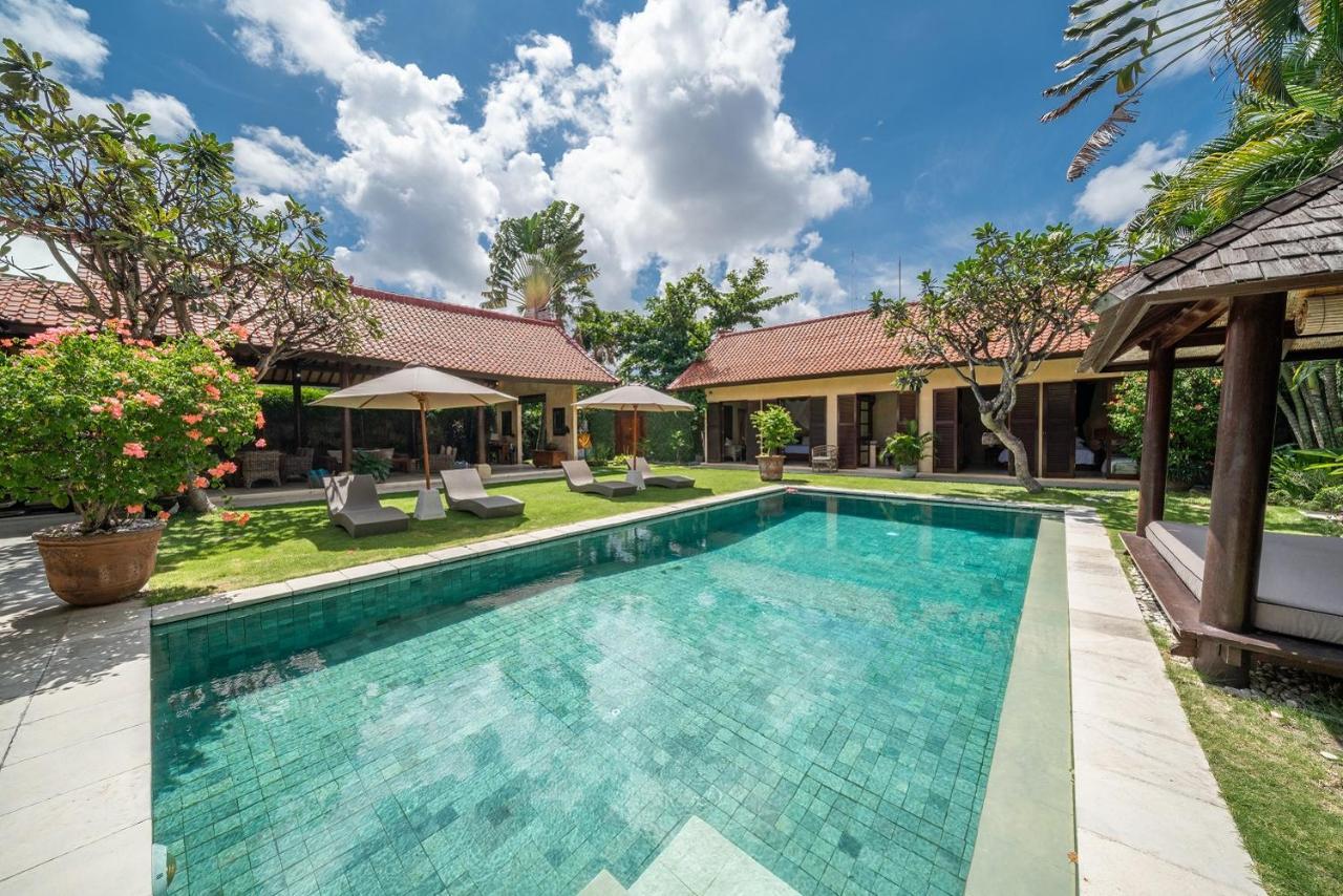 Rumi Villas Семиняк Екстериор снимка